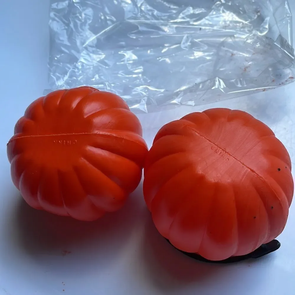 2 Halloween plastic Jack O Lantern treat‎ holders, party favors or decorations